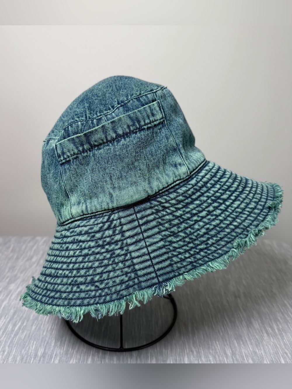 RAHI Acid Wash Denim Frayed Brim Pocket Bucket Hat Y2K Beach Summer Coastal